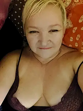 ForgeMeNot51 online show from 24, 10, 2025