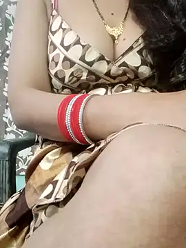 Snapshot of riya_reena chatting on 18, 12, 2025 riya reena online show from 18, 12, 2025