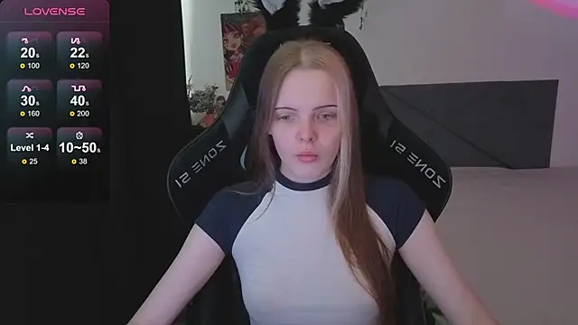 Luna Navy online show from 5, 11, 2025