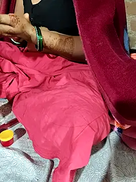 POOJACOUPLE online show from 13, 1, 2026