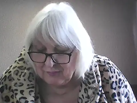 Snapshot of Alexia64231 chatting on 1, 2, 2026 Alexia64231 online show from 1, 2, 2026