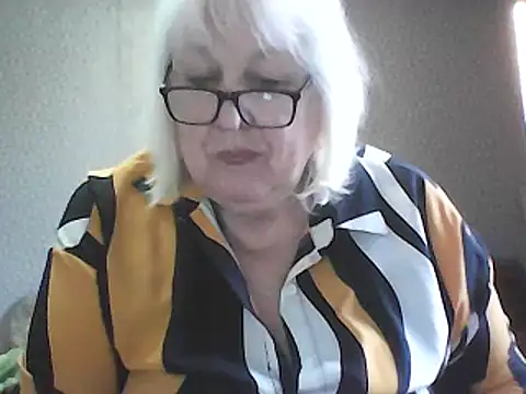 Snapshot of Alexia64231 chatting on 11, 3, 2026 Alexia64231 online show from 11, 3, 2026