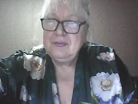 Snapshot of Alexia64231 chatting on 6, 4, 2026 Alexia64231 online show from 6, 4, 2026