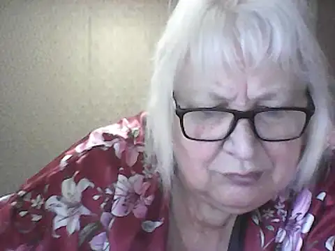 Snapshot of Alexia64231 chatting on 15, 4, 2026 Alexia64231 online show from 15, 4, 2026