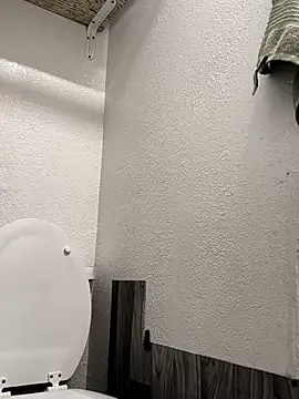 Julians26ne online show from 13, 3, 2026