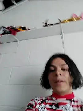 oxxy jean online show from 15, 5, 2026