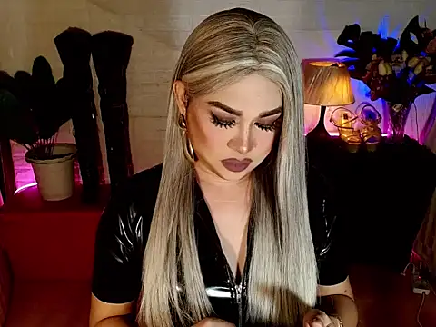 Pukesavurrat online show from 14, 11, 2025