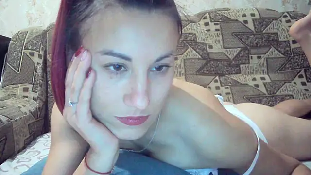 kiss lovely  online show from 7, 10, 2025