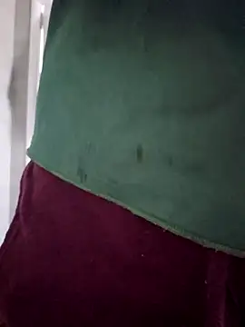 Virgin Pussy Horny online show from 28, 9, 2025