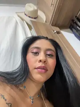 LuluMonroe Eup online show from 21, 10, 2025