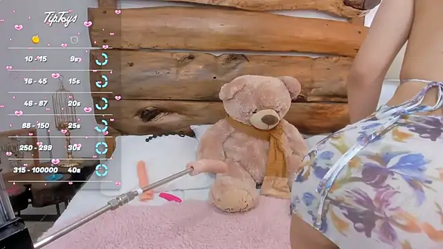 Vunnie honeie online show from 6, 2, 2026