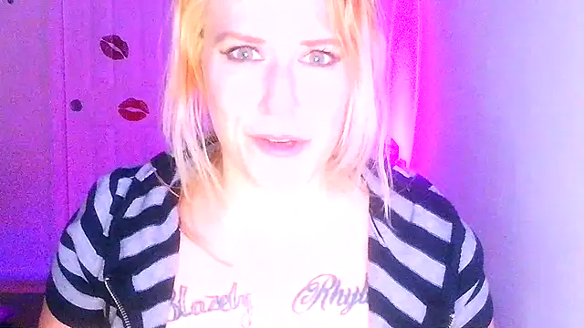 RhondaRump online show from 30, 3, 2026