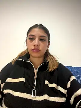 Snapshot of AriaBliss- chatting on 4, 11, 2025 AriaBliss- online show from 4, 11, 2025