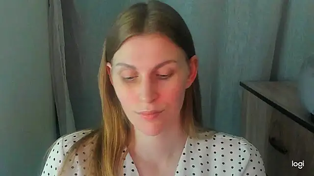 JuliaMuuun online show from 26, 6, 2026
