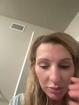 BaddieBossXX2 online show from 1, 4, 2026