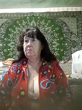 CrystalLime6411 online show from 16, 11, 2025