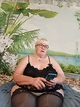 Snapshot of VioletSweet5566 chatting on 12, 7, 2026 VioletSweet5566 online show from 12, 7, 2026