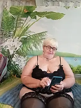 Snapshot of VioletSweet5566 chatting on 14, 7, 2026 VioletSweet5566 online show from 14, 7, 2026