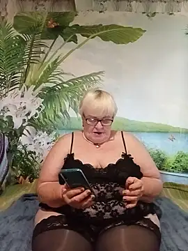 Snapshot of VioletSweet5566 chatting on 17, 7, 2026 VioletSweet5566 online show from 17, 7, 2026