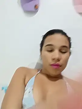 Snapshot of Little-Pussy-Sweet chatting on 7, 10, 2025 Little-Pussy-Sweet online show from 7, 10, 2025