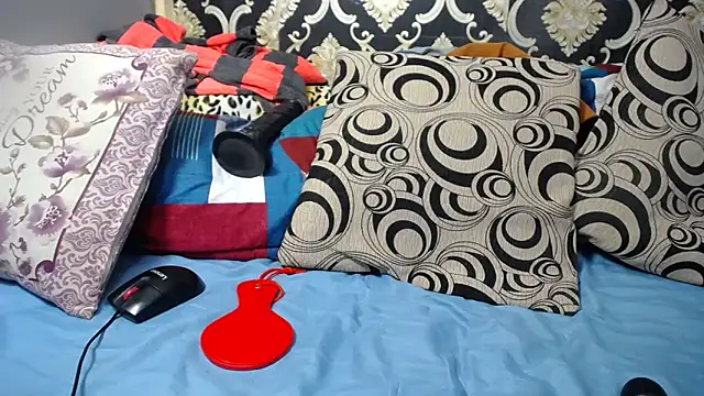 Ozimpho online show from 24, 10, 2025