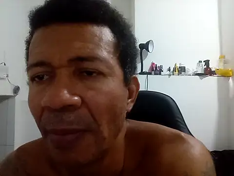 moreno25centimetro online show from 14, 9, 2025