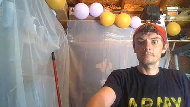 Snapshot of RichardW chatting on 20, 6, 2026 RichardW online show from 20, 6, 2026