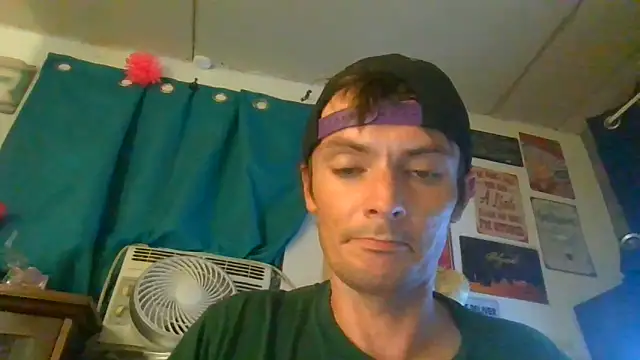 Snapshot of RichardW chatting on 29, 6, 2026 RichardW online show from 29, 6, 2026