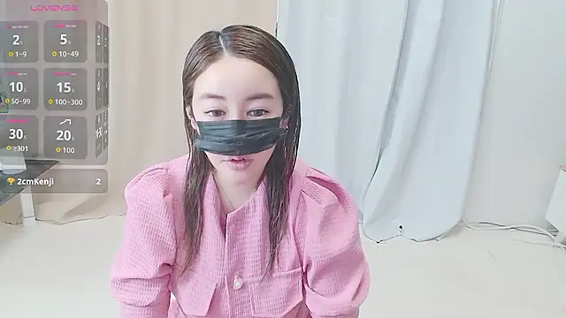 Snapshot of Anna-03 chatting on 18, 9, 2025 Anna-03 online show from 18, 9, 2025