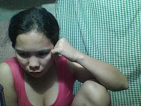 Snapshot of pinaysinglemommm chatting on 18, 12, 2025 pinaysinglemommm online show from 18, 12, 2025