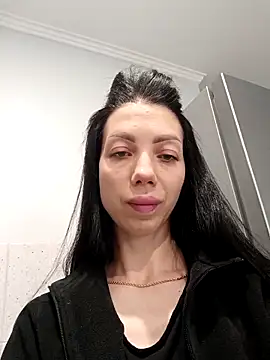 Princessa99885 online show from 14, 10, 2025