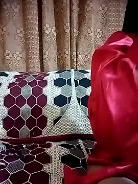Snapshot of Radhika_01 chatting on 28, 4, 2026 Radhika 01 online show from 28, 4, 2026