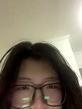 Snapshot of SSlady521 chatting on 6, 10, 2025 SSlady521 online show from 6, 10, 2025