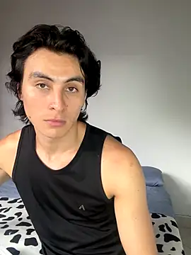 Snapshot of AlexanderHall chatting on 11, 9, 2025 AlexanderHall online show from 11, 9, 2025