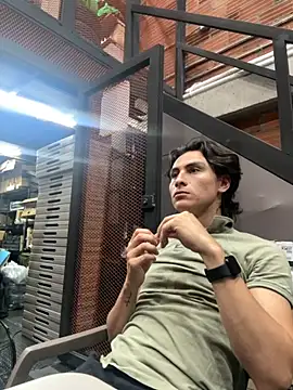 Snapshot of AlexanderHall chatting on 12, 9, 2025 AlexanderHall online show from 12, 9, 2025