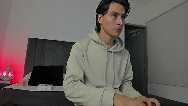 Snapshot of AlexanderHall chatting on 27, 9, 2025 AlexanderHall online show from 27, 9, 2025