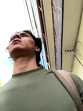 Snapshot of AlexanderHall chatting on 8, 11, 2025 AlexanderHall online show from 8, 11, 2025