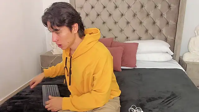 AlexanderHall online show from 17, 1, 2026