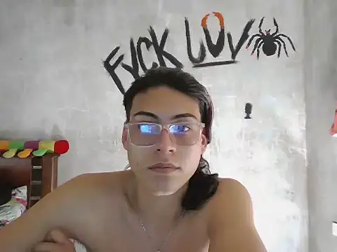 Snapshot of dirty_model chatting on 24, 2, 2026 dirty model online show from 24, 2, 2026