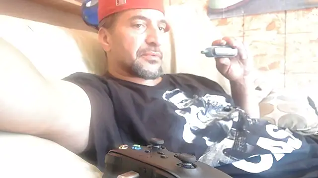 Snapshot of N3V3RPANIC@xh chatting on 22, 5, 2026 N3V3RPANICxh online show from 22, 5, 2026