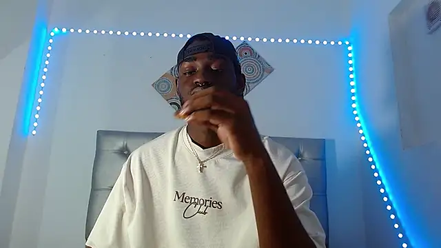 eebony stallion online show from 21, 11, 2025