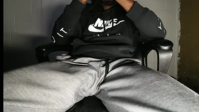 zaddytrey online show from 4, 3, 2026