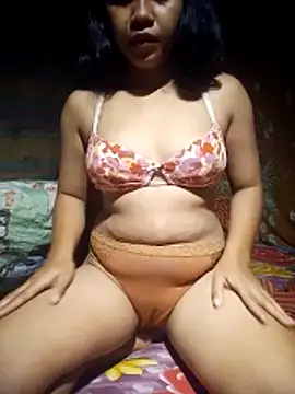 Snapshot of hotmomma8 chatting on 1, 11, 2025 hotmomma8 online show from 1, 11, 2025