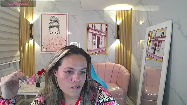 Jade Jones a online show from 2, 11, 2025