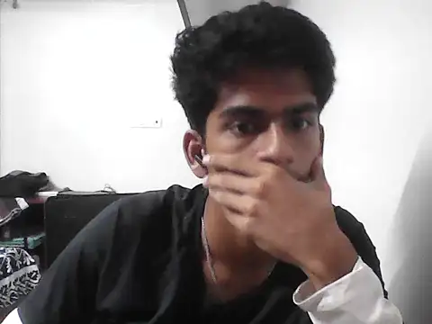 Snapshot of kjohn20 chatting on 1, 10, 2025 kjohn20 online show from 1, 10, 2025