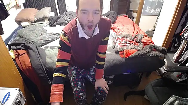 womenhateme69 online show from 27, 11, 2025