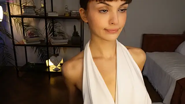 Eva Zill online show from 17, 9, 2025