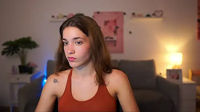 kissie cat online show from 21, 9, 2025