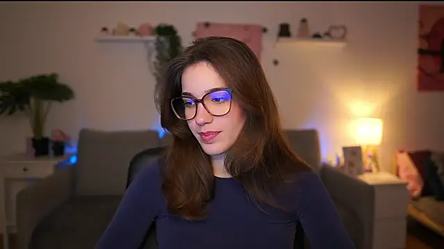 Snapshot of kissie_cat chatting on 9, 2, 2026 kissie cat online show from 9, 2, 2026