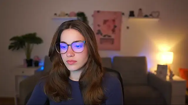 kissie cat online show from 23, 3, 2026